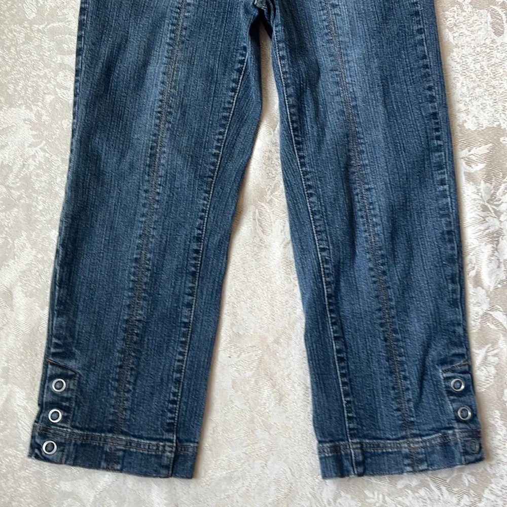 Smart Set Jeans - Picture 3 of 14